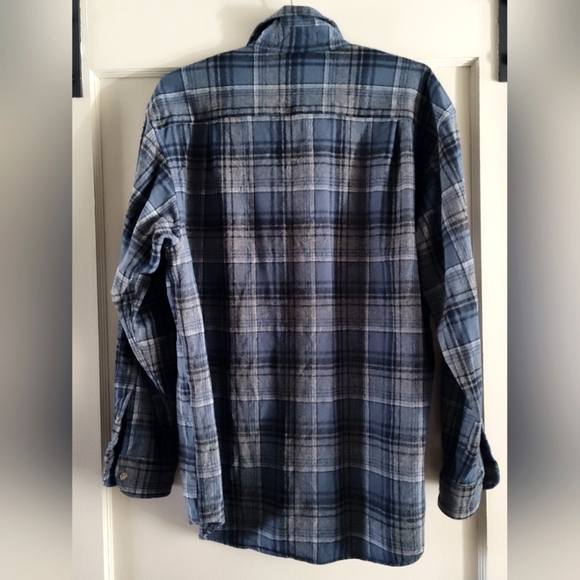 Pendleton Vintage 100% Pure Virgin Wool Blue Grey Plaid Button Up | Large - Picture 2 of 5
